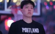 爱游戏-杨瀚森助阵波特兰开拓者主场以115-103轻取密尔沃基雄鹿队